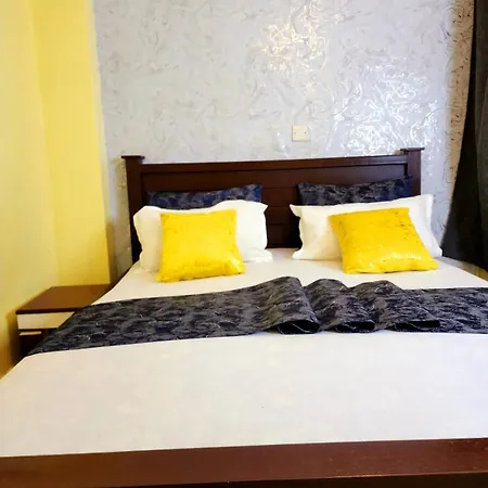 2 Bedroom Airbnb Trm Drive Roysambu-3